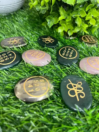 [Coin] Green Aventurine Crystal Coin With Zibu Symbol